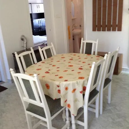 Rozs Ház Appartamento *