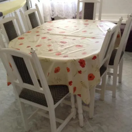 Apartman Rozs Ház *